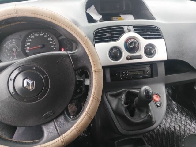 Зеленый Рено Кенгу Экспресс, объемом двигателя 5 л и пробегом 250 тыс. км за 2750 $, фото 5 на Automoto.ua