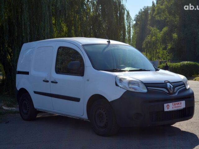 Белый Рено Кенгу, объемом двигателя 1.5 л и пробегом 202 тыс. км за 6490 $, фото 2 на Automoto.ua