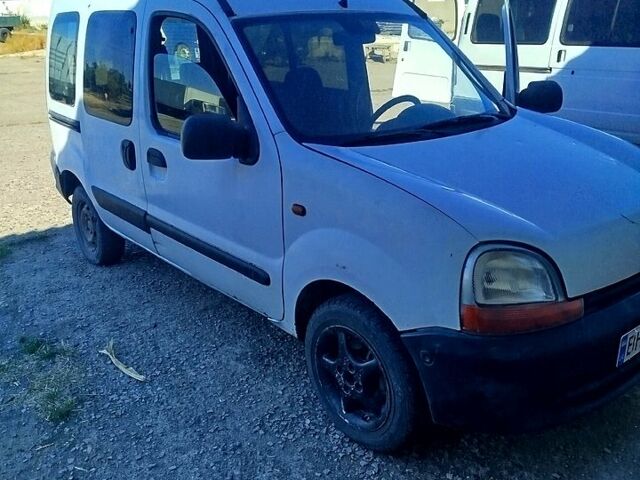 Білий Рено Кєнгу, об'ємом двигуна 1.1 л та пробігом 0 тис. км за 2500 $, фото 5 на Automoto.ua