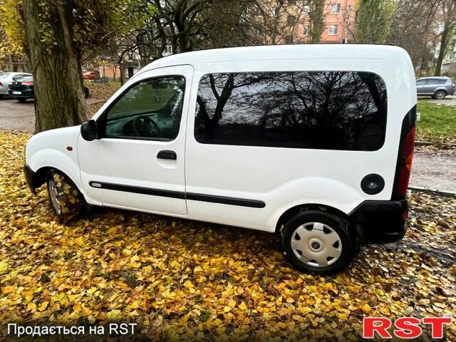 Белый Рено Кенгу, объемом двигателя 1.9 л и пробегом 500 тыс. км за 2600 $, фото 4 на Automoto.ua