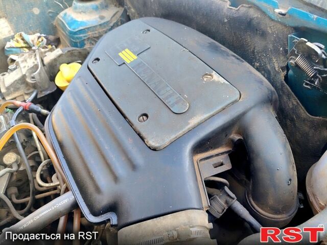 Белый Рено Кенгу, объемом двигателя 1.9 л и пробегом 0 тыс. км за 1050 $, фото 8 на Automoto.ua