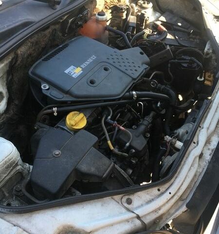 Белый Рено Кенгу, объемом двигателя 1.9 л и пробегом 280 тыс. км за 1900 $, фото 7 на Automoto.ua