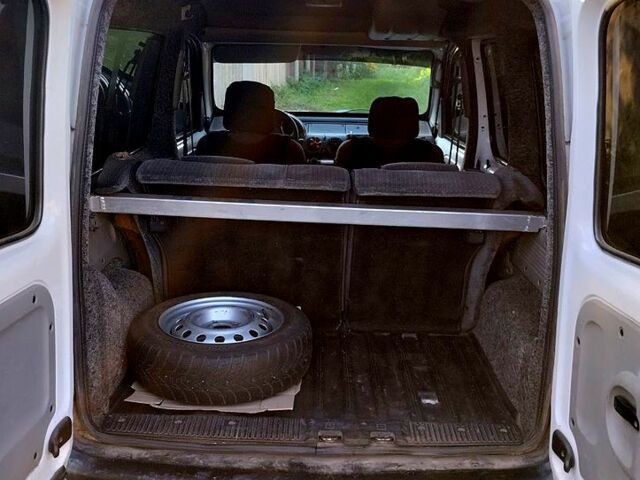 Білий Рено Кєнгу, об'ємом двигуна 1.9 л та пробігом 245 тис. км за 2550 $, фото 7 на Automoto.ua