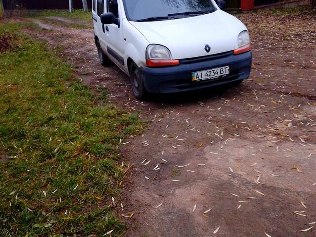 Белый Рено Кенгу, объемом двигателя 1.4 л и пробегом 478 тыс. км за 1400 $, фото 1 на Automoto.ua