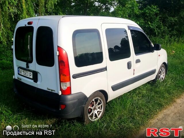 Белый Рено Кенгу, объемом двигателя 1.5 л и пробегом 467 тыс. км за 3000 $, фото 1 на Automoto.ua