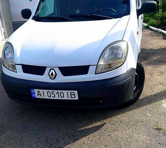 Рено Кенгу 2004 в Киеве на Automoto.ua Белый Рено Кенгу, объемом двигателя 1.5 л и пробегом 353 тыс. км за 3700 $, фото 2 на Automoto.ua