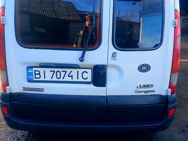 Білий Рено Кєнгу, об'ємом двигуна 1.5 л та пробігом 0 тис. км за 4300 $, фото 7 на Automoto.ua