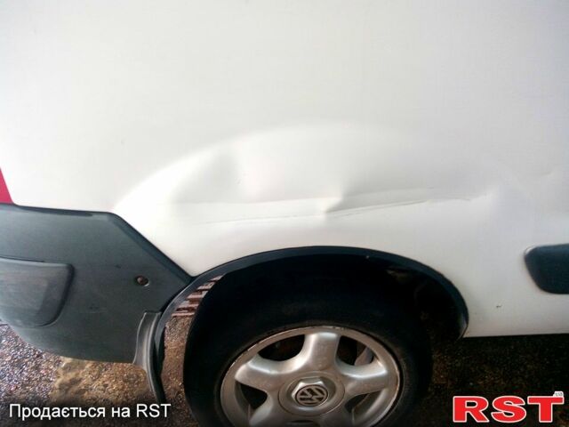 Рено Кенгу 2004 в Харькове на Automoto.ua Белый Рено Кенгу, объемом двигателя 1.5 л и пробегом 0 тыс. км за 3000 $, фото 6 на Automoto.ua
