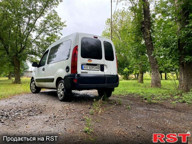 Белый Рено Кенгу, объемом двигателя 1.9 л и пробегом 400 тыс. км за 3300 $, фото 1 на Automoto.ua