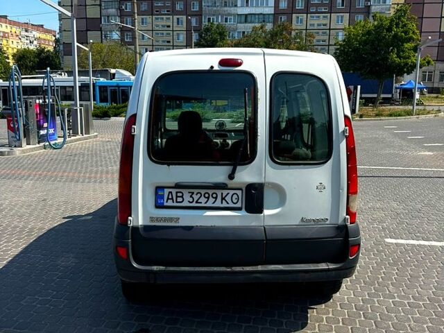 Рено Кенгу 2004 в Харькове на Automoto.ua Белый Рено Кенгу, объемом двигателя 1.9 л и пробегом 330 тыс. км за 3500 $, фото 5 на Automoto.ua
