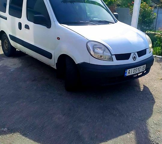 Рено Кенгу 2004 в Киеве на Automoto.ua Белый Рено Кенгу, объемом двигателя 1.5 л и пробегом 353 тыс. км за 3700 $, фото 1 на Automoto.ua