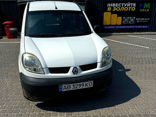 Рено Кенгу 2004 в Харькове на Automoto.ua Белый Рено Кенгу, объемом двигателя 1.9 л и пробегом 330 тыс. км за 3500 $, фото 4 на Automoto.ua