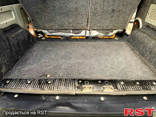 Рено Кєнгу 2005 у Олевске на Automoto.ua Білий Рено Кєнгу, об'ємом двигуна 1.5 л та пробігом 304 тис. км за 3300 $, фото 10 на Automoto.ua