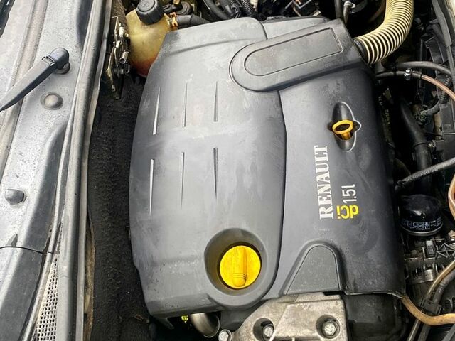 Рено Кєнгу 2005 у Олевске на Automoto.ua Білий Рено Кєнгу, об'ємом двигуна 1.5 л та пробігом 304 тис. км за 3300 $, фото 9 на Automoto.ua