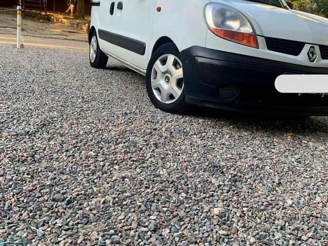 Белый Рено Кенгу, объемом двигателя 1.5 л и пробегом 225 тыс. км за 4300 $, фото 1 на Automoto.ua