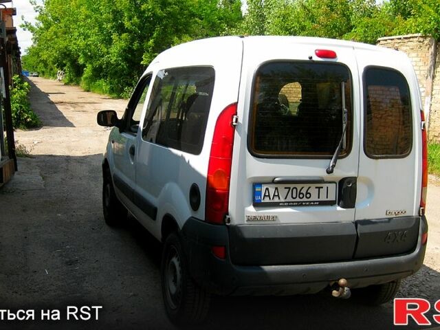 Белый Рено Кенгу, объемом двигателя 1.9 л и пробегом 260 тыс. км за 6000 $, фото 1 на Automoto.ua