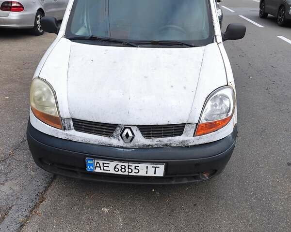 Білий Рено Кєнгу, об'ємом двигуна 1.4 л та пробігом 556 тис. км за 1900 $, фото 1 на Automoto.ua