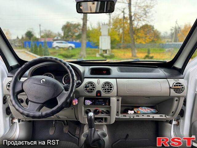 Білий Рено Кєнгу, об'ємом двигуна 1.5 л та пробігом 280 тис. км за 4000 $, фото 9 на Automoto.ua