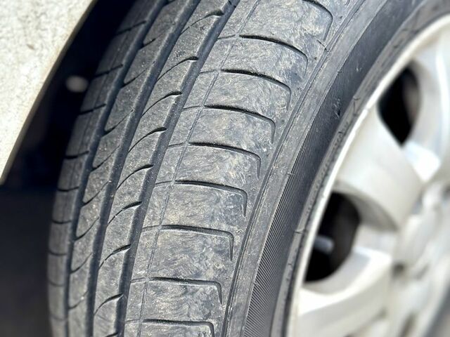 Білий Рено Кєнгу, об'ємом двигуна 1.5 л та пробігом 280 тис. км за 4000 $, фото 12 на Automoto.ua