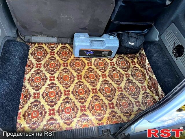 Белый Рено Кенгу, объемом двигателя 15 л и пробегом 230 тыс. км за 3300 $, фото 3 на Automoto.ua