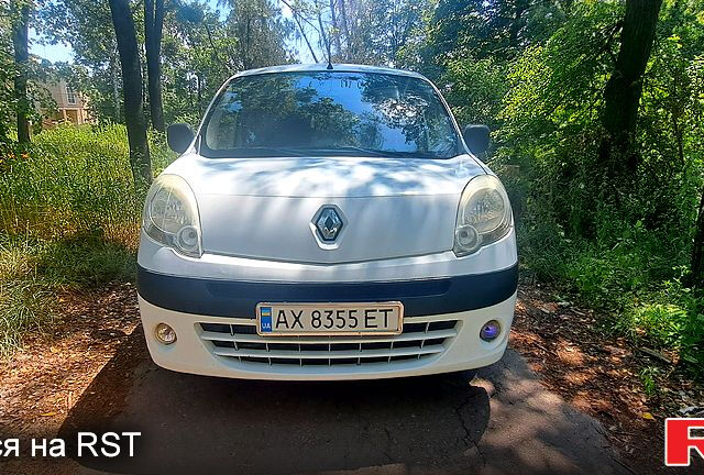 Белый Рено Кенгу, объемом двигателя 1.5 л и пробегом 213 тыс. км за 6000 $, фото 3 на Automoto.ua