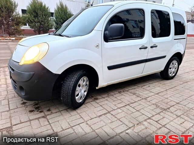 Белый Рено Кенгу, объемом двигателя 15 л и пробегом 375 тыс. км за 8700 $, фото 1 на Automoto.ua
