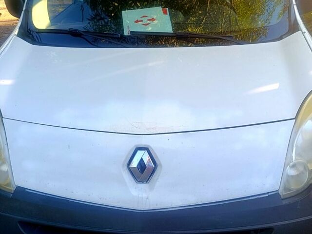 Белый Рено Кенгу, объемом двигателя 1.5 л и пробегом 535 тыс. км за 3300 $, фото 3 на Automoto.ua