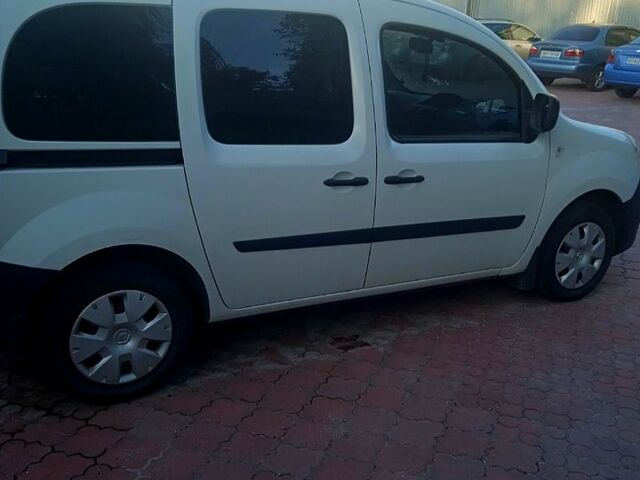 Білий Рено Кєнгу, об'ємом двигуна 1.5 л та пробігом 240 тис. км за 5400 $, фото 1 на Automoto.ua