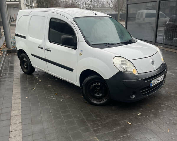 Білий Рено Кєнгу, об'ємом двигуна 1.46 л та пробігом 290 тис. км за 4999 $, фото 9 на Automoto.ua