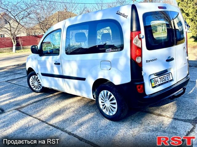 Белый Рено Кенгу, объемом двигателя 1.5 л и пробегом 368 тыс. км за 5500 $, фото 9 на Automoto.ua