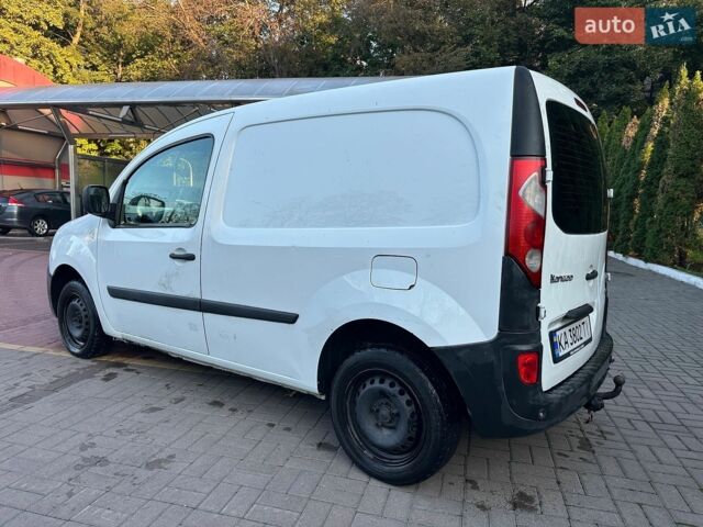 Белый Рено Кенгу, объемом двигателя 1.46 л и пробегом 297 тыс. км за 3850 $, фото 4 на Automoto.ua