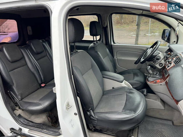 Білий Рено Кєнгу, об'ємом двигуна 1.46 л та пробігом 202 тис. км за 4550 $, фото 14 на Automoto.ua