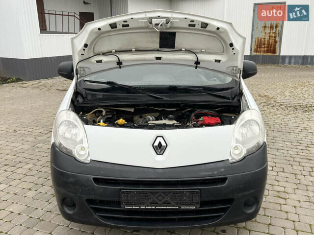 Белый Рено Кенгу, объемом двигателя 1.5 л и пробегом 262 тыс. км за 5750 $, фото 65 на Automoto.ua
