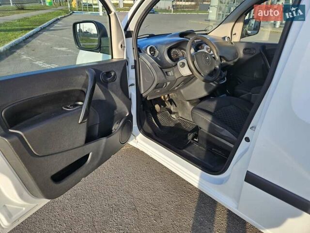 Білий Рено Кєнгу, об'ємом двигуна 1.5 л та пробігом 607 тис. км за 5500 $, фото 10 на Automoto.ua