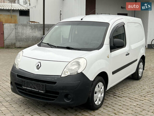 Белый Рено Кенгу, объемом двигателя 1.5 л и пробегом 262 тыс. км за 5750 $, фото 5 на Automoto.ua