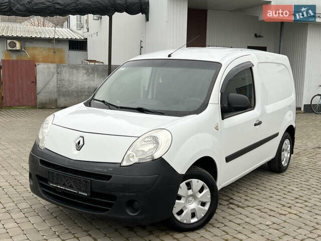 Белый Рено Кенгу, объемом двигателя 1.5 л и пробегом 262 тыс. км за 5750 $, фото 1 на Automoto.ua