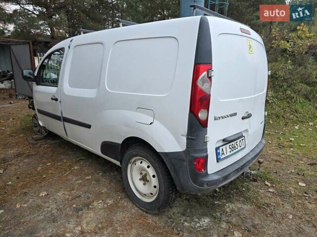 Белый Рено Кенгу, объемом двигателя 1.46 л и пробегом 280 тыс. км за 3100 $, фото 1 на Automoto.ua