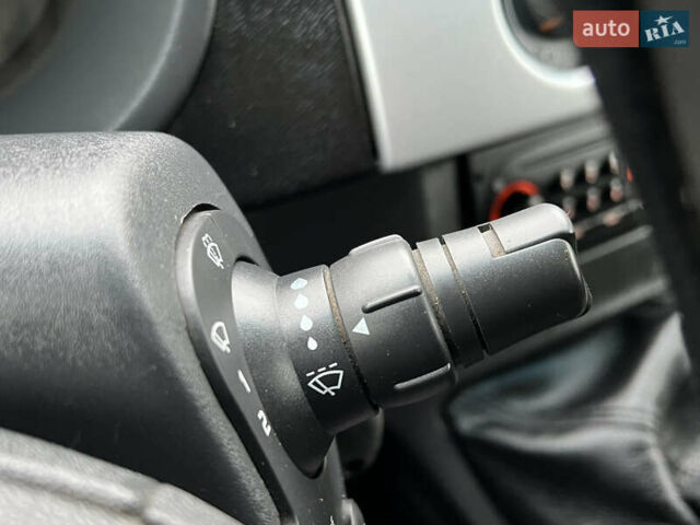 Белый Рено Кенгу, объемом двигателя 1.5 л и пробегом 262 тыс. км за 5750 $, фото 39 на Automoto.ua