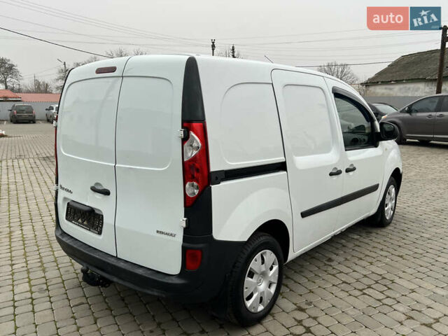 Белый Рено Кенгу, объемом двигателя 1.5 л и пробегом 262 тыс. км за 5750 $, фото 83 на Automoto.ua