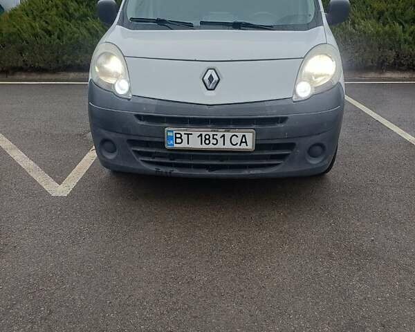 Білий Рено Кєнгу, об'ємом двигуна 1.5 л та пробігом 310 тис. км за 6300 $, фото 3 на Automoto.ua