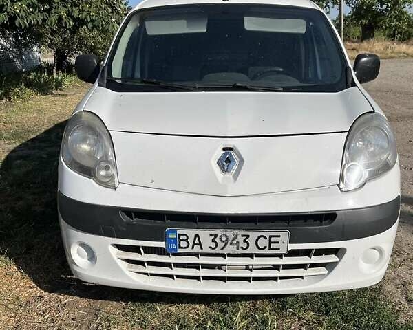 Белый Рено Кенгу, объемом двигателя 1.5 л и пробегом 320 тыс. км за 5500 $, фото 5 на Automoto.ua