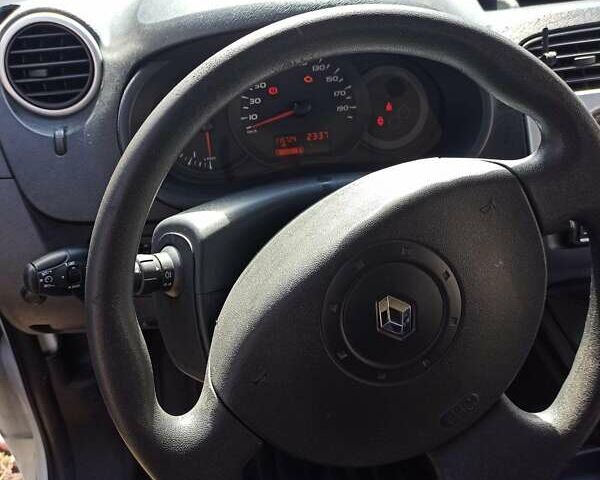 Белый Рено Кенгу, объемом двигателя 1.46 л и пробегом 120 тыс. км за 8000 $, фото 8 на Automoto.ua