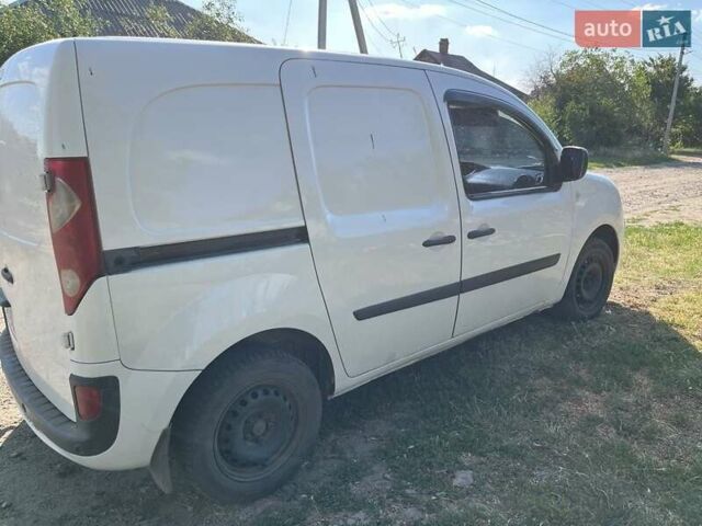 Белый Рено Кенгу, объемом двигателя 1.5 л и пробегом 320 тыс. км за 5500 $, фото 2 на Automoto.ua