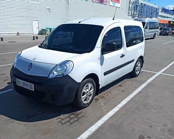 Белый Рено Кенгу, объемом двигателя 1.46 л и пробегом 120 тыс. км за 8000 $, фото 15 на Automoto.ua