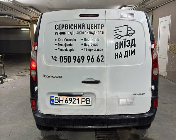 Белый Рено Кенгу, объемом двигателя 1.5 л и пробегом 273 тыс. км за 4100 $, фото 6 на Automoto.ua