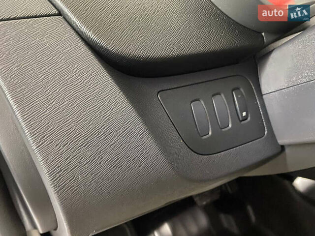 Білий Рено Кєнгу, об'ємом двигуна 0 л та пробігом 39 тис. км за 6100 $, фото 16 на Automoto.ua