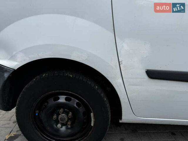 Білий Рено Кєнгу, об'ємом двигуна 1.46 л та пробігом 237 тис. км за 5600 $, фото 1 на Automoto.ua