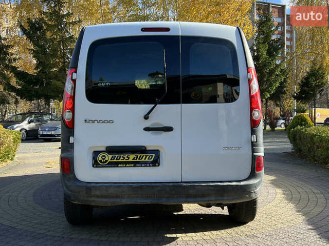 Рено Кєнгу 2013 у Львові на Automoto.ua Білий Рено Кєнгу, об'ємом двигуна 1.46 л та пробігом 202 тис. км за 6600 $, фото 5 на Automoto.ua