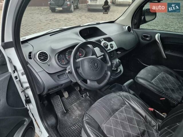 Білий Рено Кєнгу, об'ємом двигуна 1.5 л та пробігом 265 тис. км за 5999 $, фото 14 на Automoto.ua