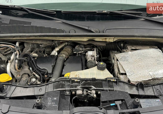 Белый Рено Кенгу, объемом двигателя 1.46 л и пробегом 234 тыс. км за 7700 $, фото 13 на Automoto.ua